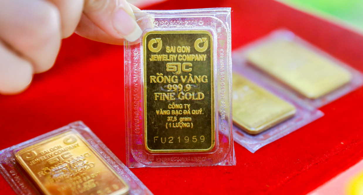 Giá vàng 28/4: Liên tục các bước giảm, vàng sụt sâu sau nghỉ lễ Giỗ tổ về đáy 3 tuần