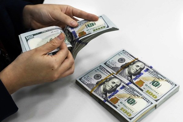 Tỷ giá USD/VND ngày 4/9: TGTT giảm 10 đồng – DXY dưới mốc 99